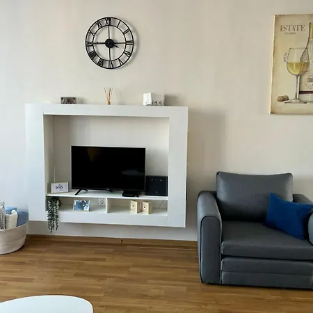 Mayahome * Eger